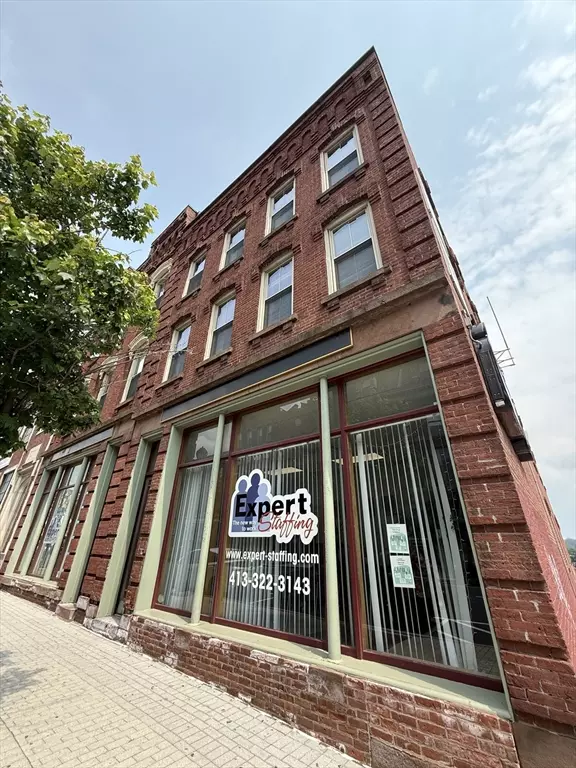 Holyoke, MA 01040,176-178 High St