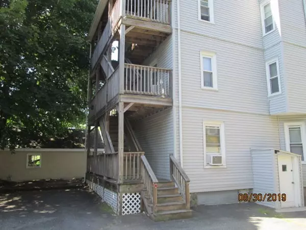 Melrose, MA 02176,53 Pearl St #2