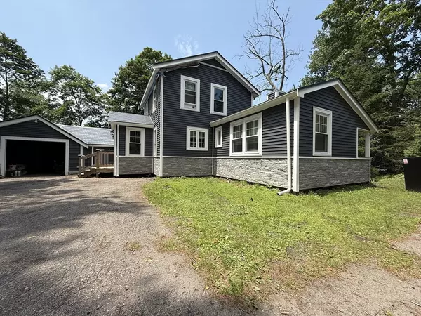 Easton, MA 02375,561 Foundry St