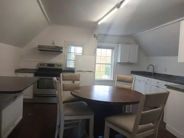 Medford, MA 02155,607 Fellsway #3