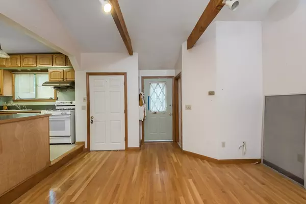 Quincy, MA 02171,98 Safford St