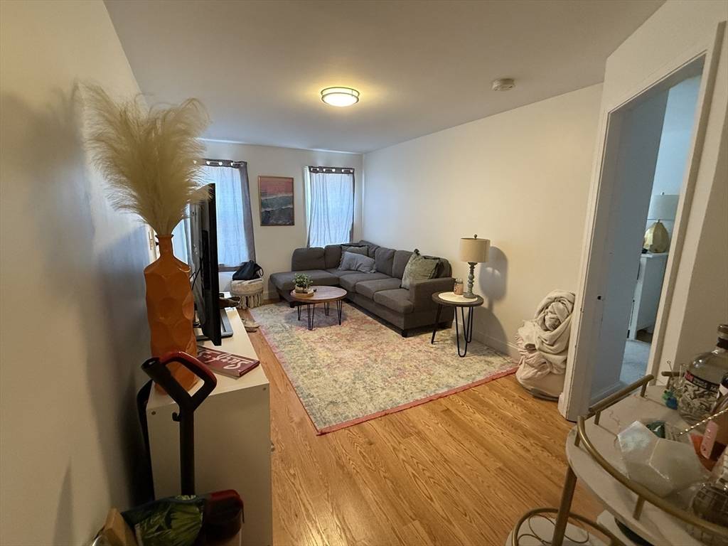 Boston, MA 02127,205 D Street #1