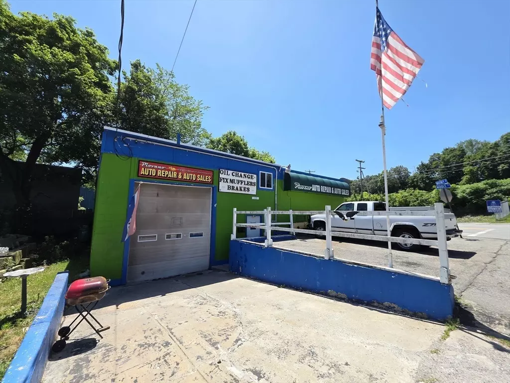 Leominster, MA 01453,115 Whitney St