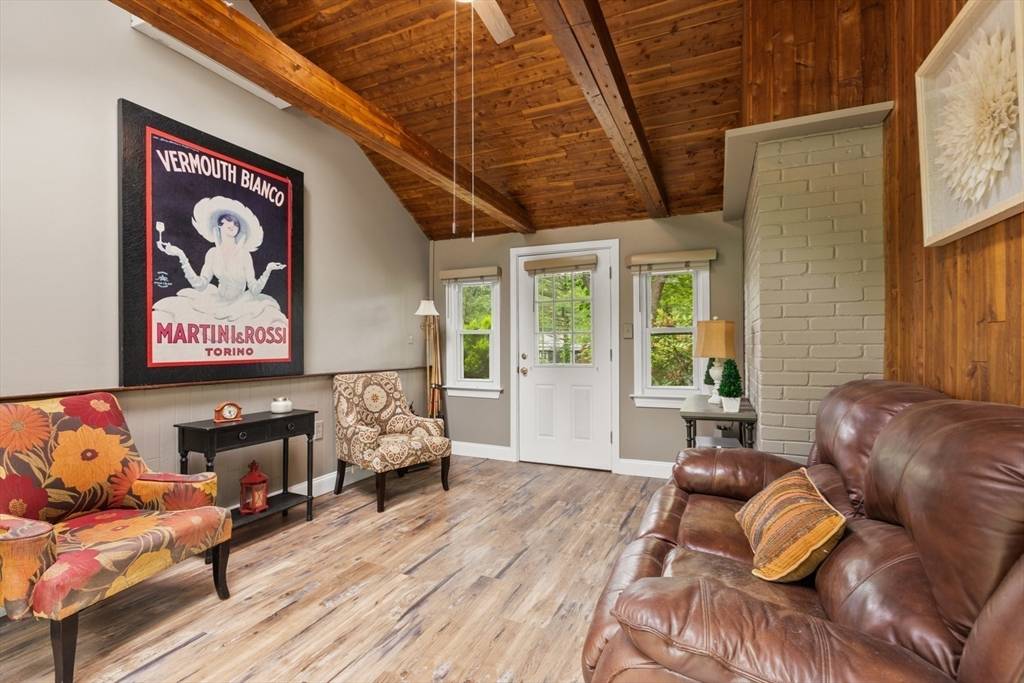 North Andover, MA 01845,124 Hillside Rd