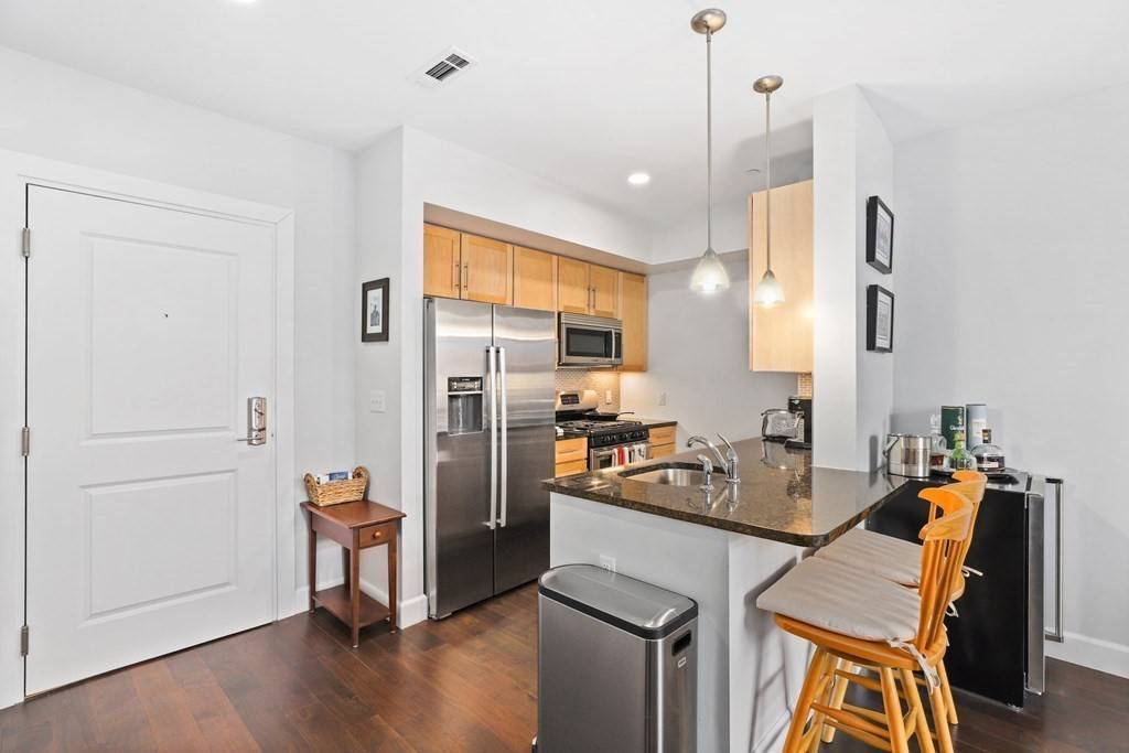 Boston, MA 02135,1501 Commonwealth Ave #302