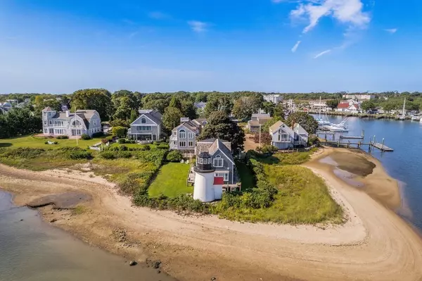 Barnstable, MA 02601,107 Channel Point Rd