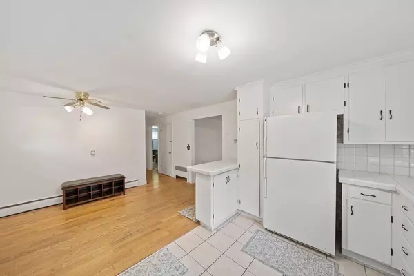 Franklin, MA 02038,585 Washington St