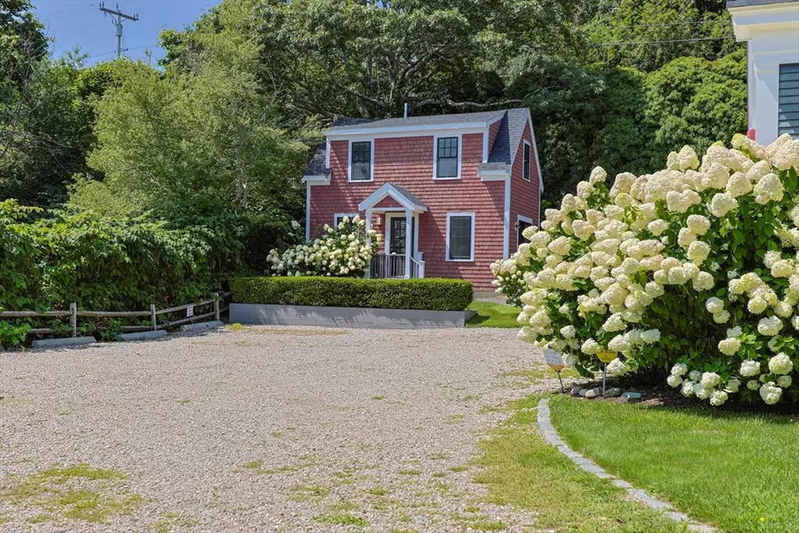 446 Commercial St #4, Provincetown, MA 02657