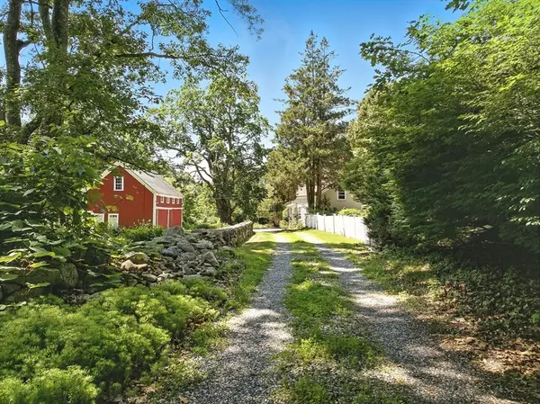 Bolton, MA 01740,154 Long Hill Road