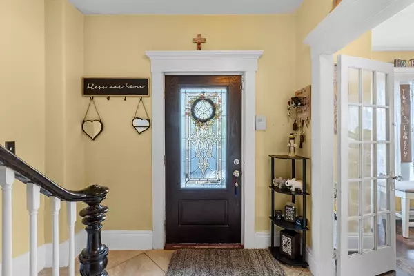 New Bedford, MA 02740,39 Crapo St