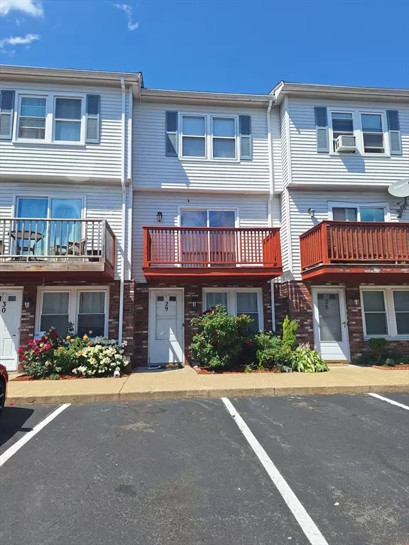 Chelsea, MA 02150,250 Congress Ave #29