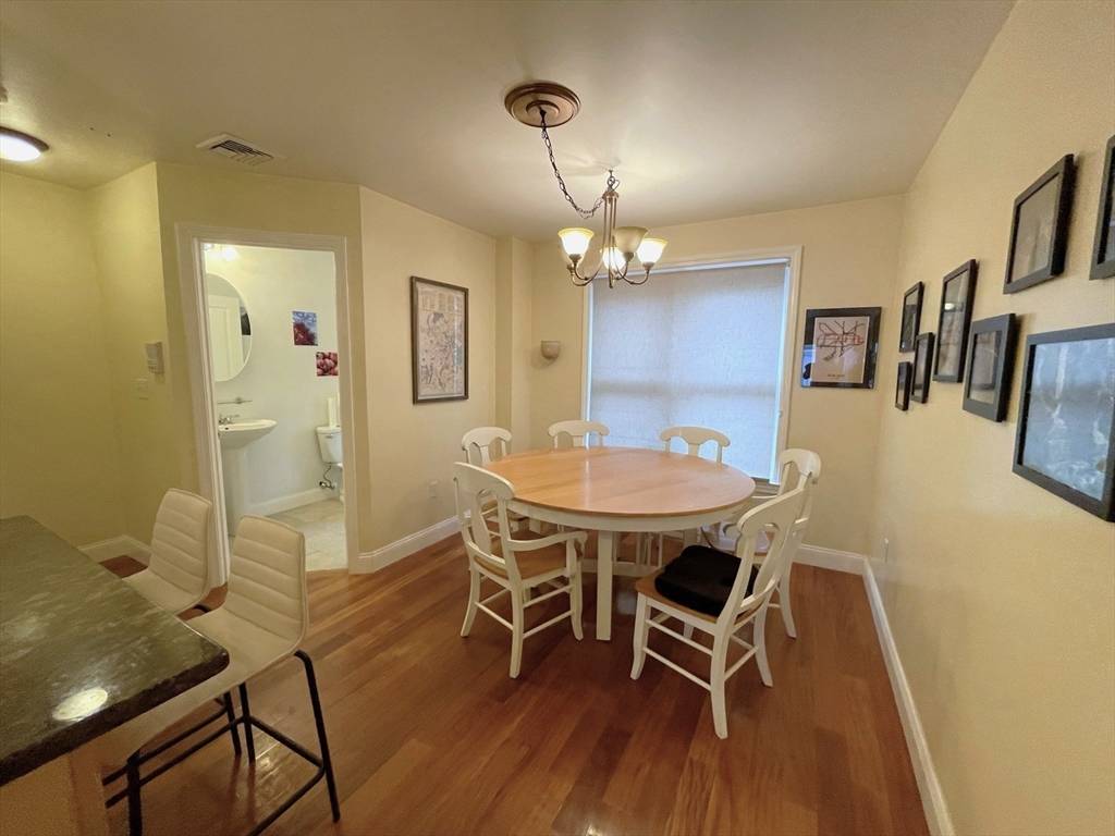 Cambridge, MA 02139,239 Prospect St #3