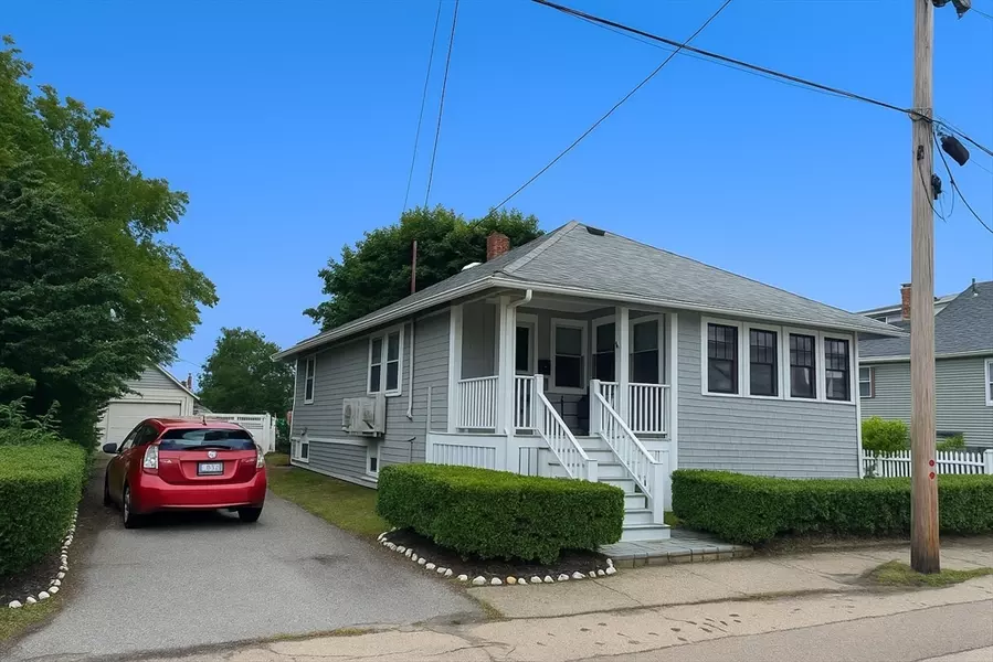 5 Adams St Winter Rental #9/16-6/15, Hull, MA 02045