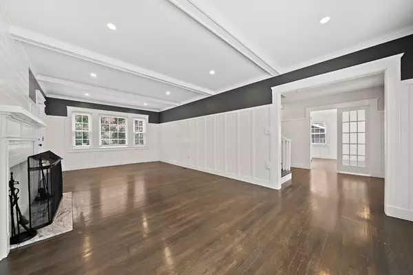 Brookline, MA 02467,37 Wolcott Rd #37