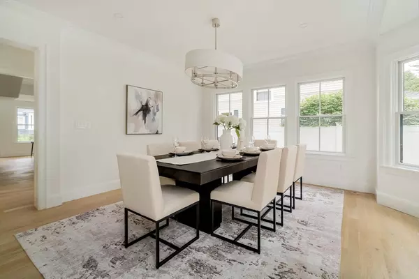 Wellesley, MA 02482,24 Hampden St