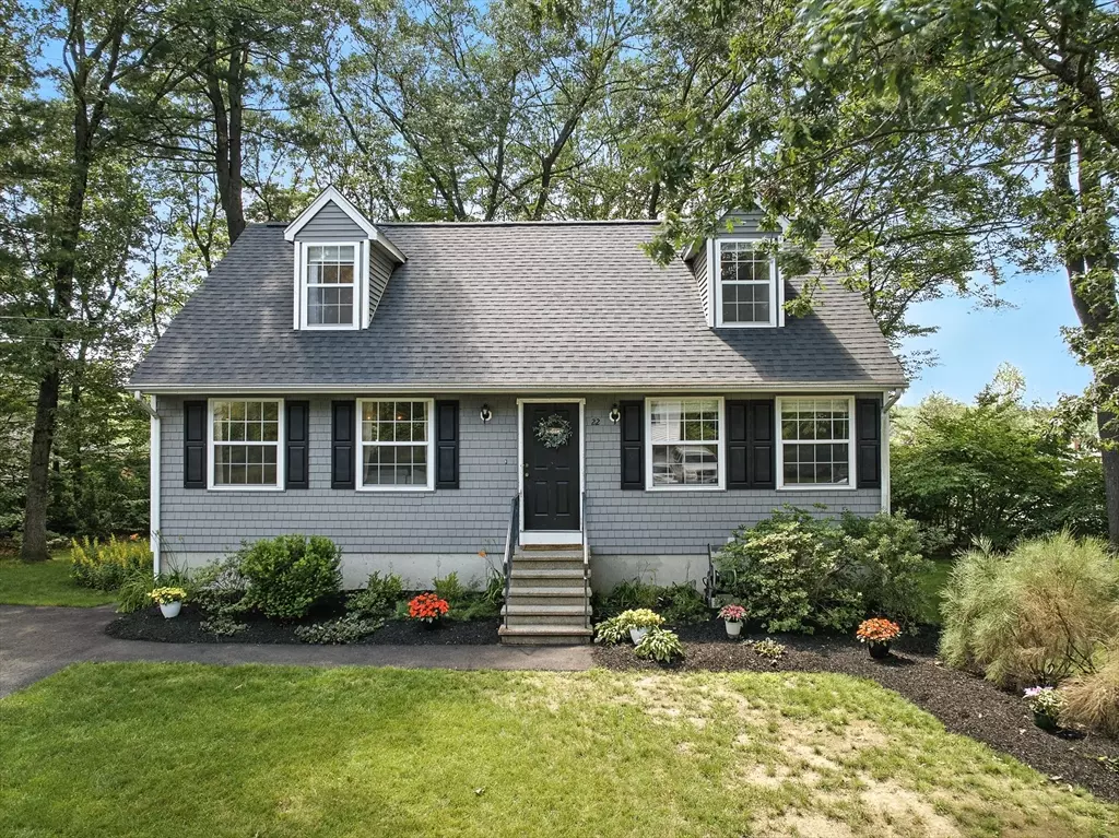 Hudson, MA 01749,22 Dean St