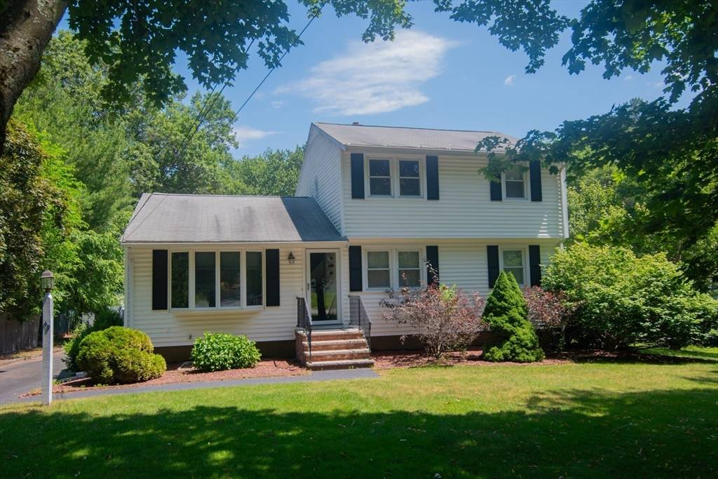 49 Shawsheen Avenue, Wilmington, MA 01887