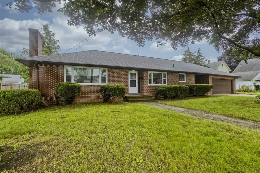 13 Louise Ave, Chicopee, MA 01013