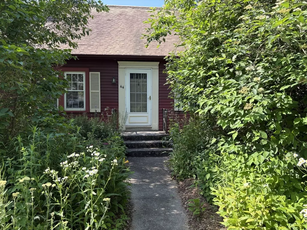 Greenfield, MA 01301,44 Ferrante Avenue