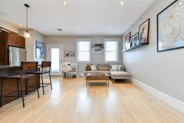 Boston, MA 02127,137-139 D Street #5