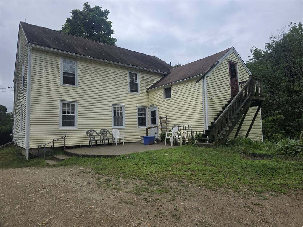 Charlton, MA 01507,9 Piehl Dr