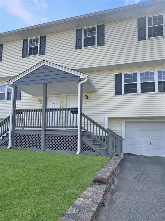 Lawrence, MA 01841,73 Thornton St #73