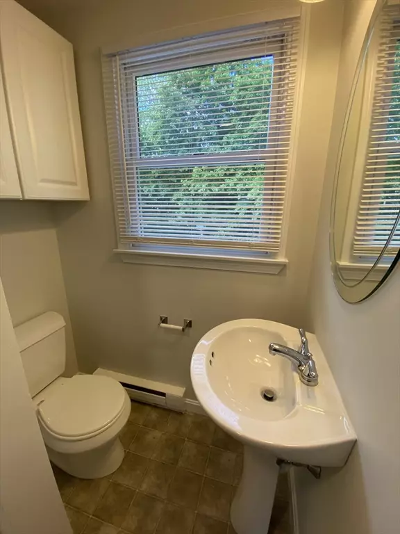 Attleboro, MA 02703,60 Phillips Street #5-2