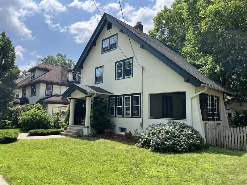 21 Roseland Ter, Longmeadow, MA 01106
