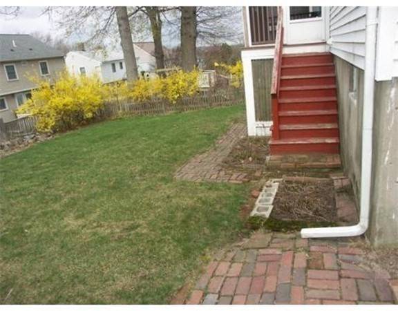 Arlington, MA 02476,109 Robbins Rd
