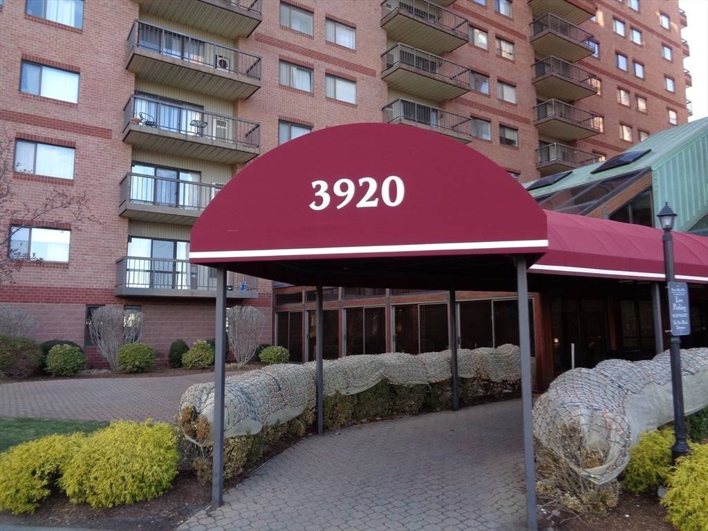 Medford, MA 02155,3920 Mystic Valley Pkwy #205