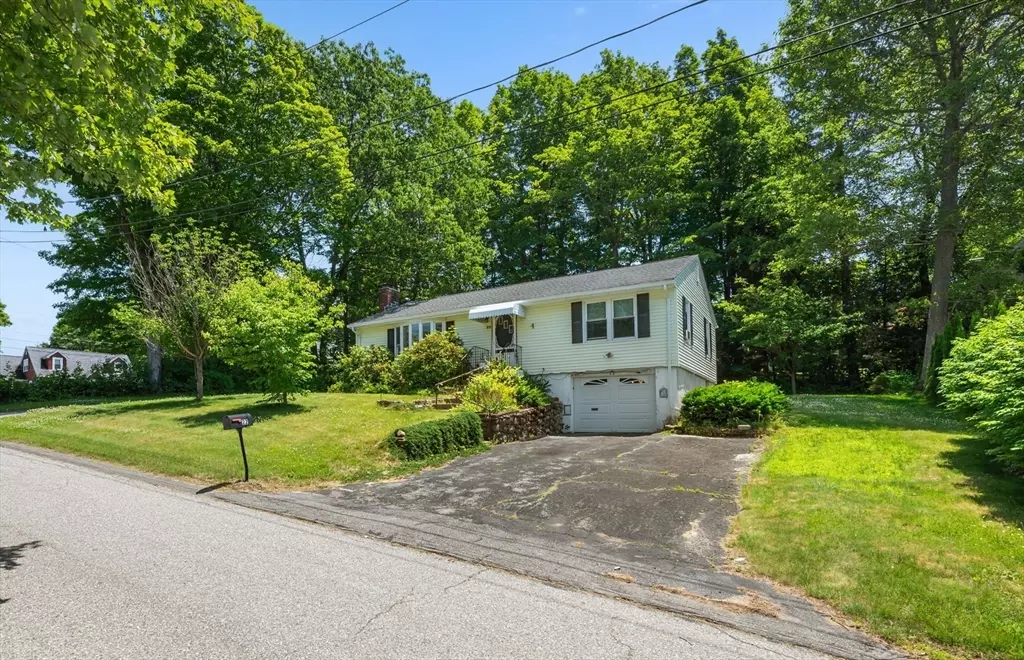 West Boylston, MA 01583,22 Edgewood Ave