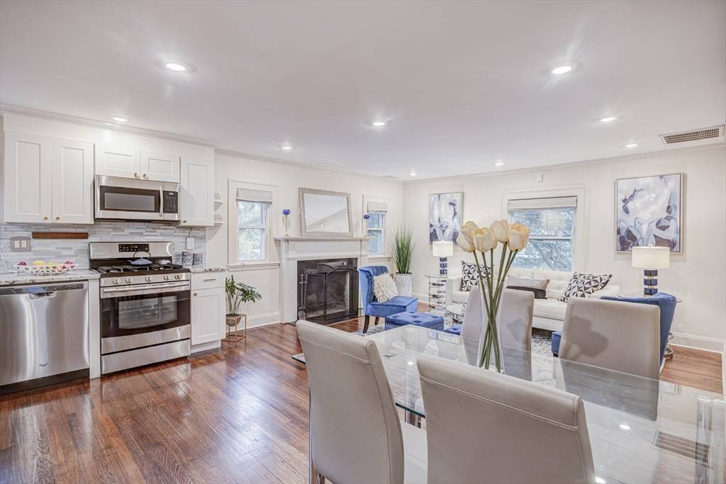 147 Lowell #147, Newton, MA 02460