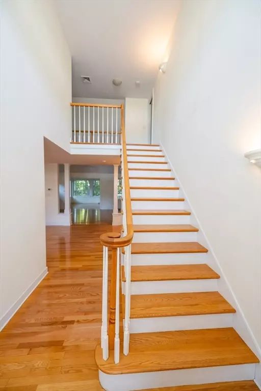 Weymouth, MA 02190,31 Mulligan Dr #31