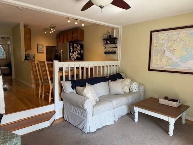 Weymouth, MA 02190,121 Tall Oaks Dr #F