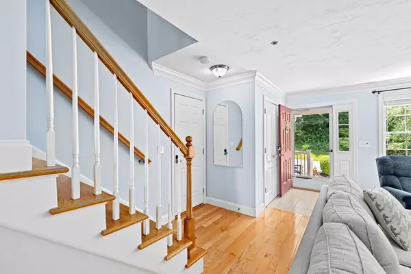 Berkley, MA 02779,43 N Main St #B