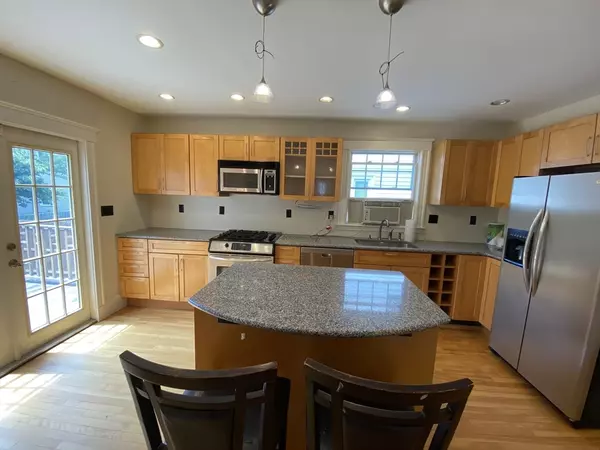 Quincy, MA 02171,295 Atlantic