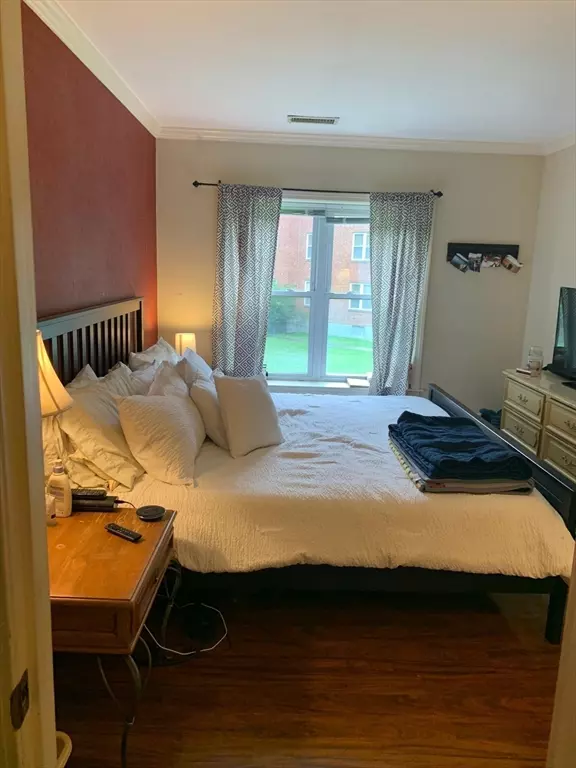 Boston, MA 02135,148 Newton Street #1