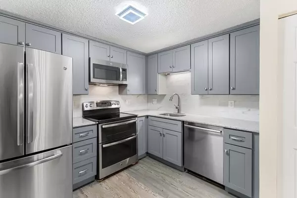 Medford, MA 02155,8 Ninth St. #303