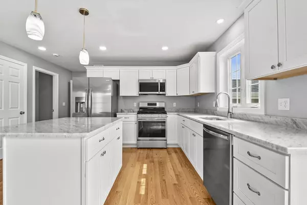 Fall River, MA 02724,218 Tuttle Street