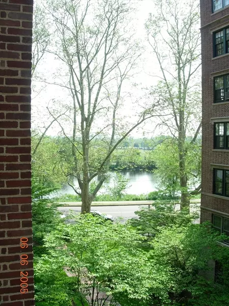 988 Memorial Drive #387, Cambridge, MA 02138
