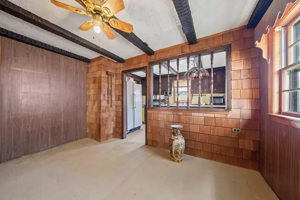 Quincy, MA 02171,37 Meadow Street