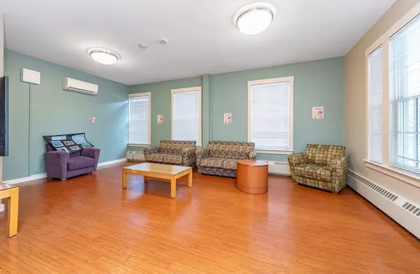 Cambridge, MA 02138,35 Mellen Street