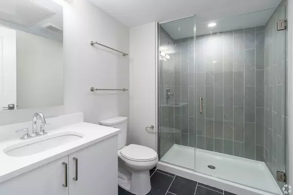 Cambridge, MA 02138,605 Concord #202