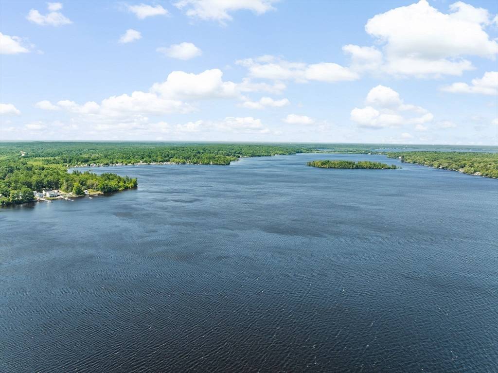 Lakeville, MA 02347,19 Hilltop Acres Dr