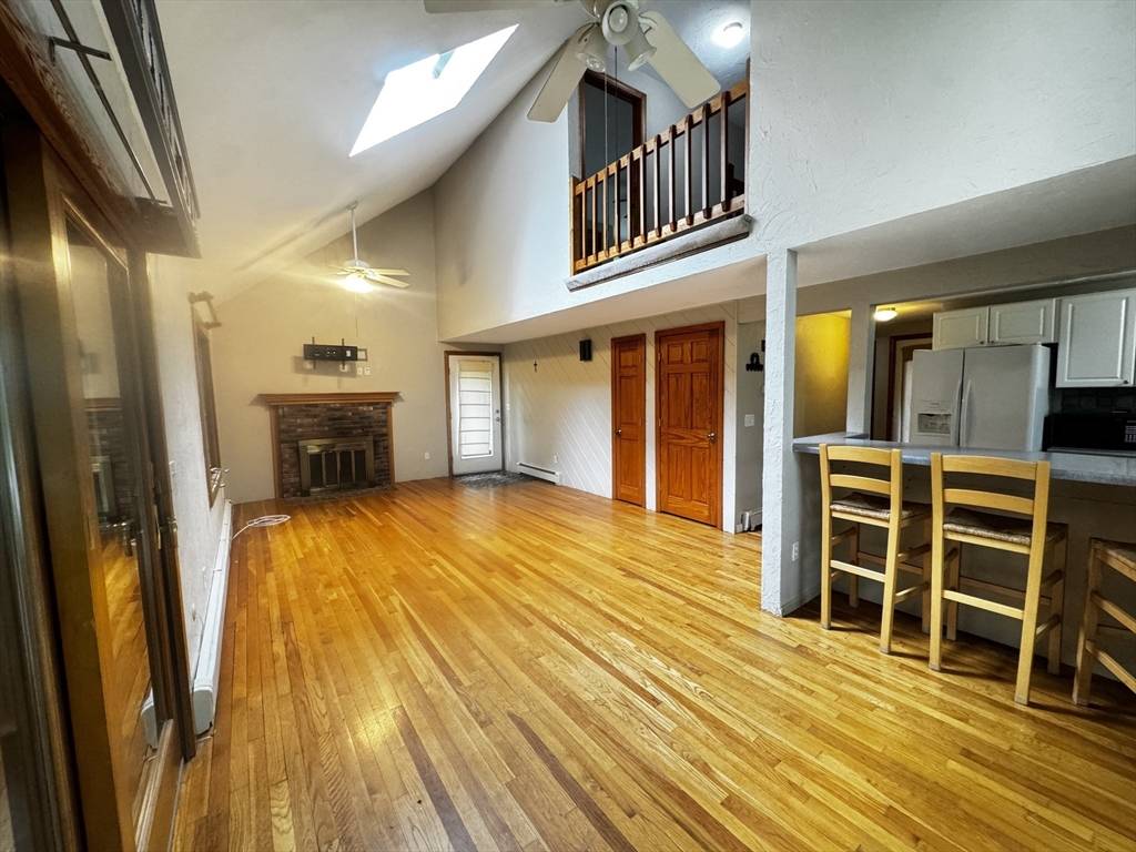 Hopkinton, MA 01748,6 Lincoln St