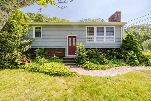 Westport, MA 02790,308 Robert St