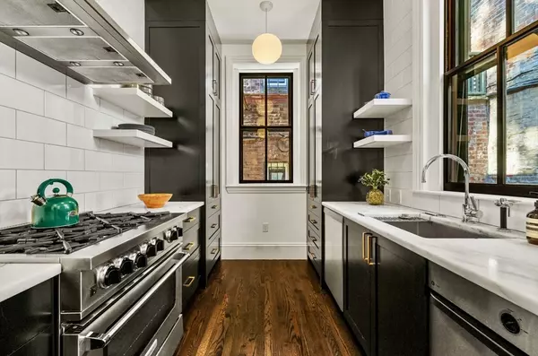 22 Joy, Boston, MA 02114