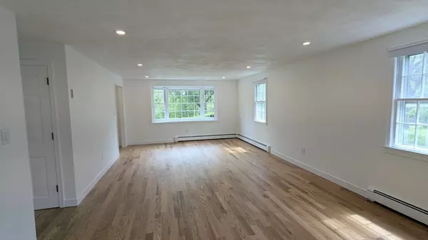 Lexington, MA 02421,23 Allen St