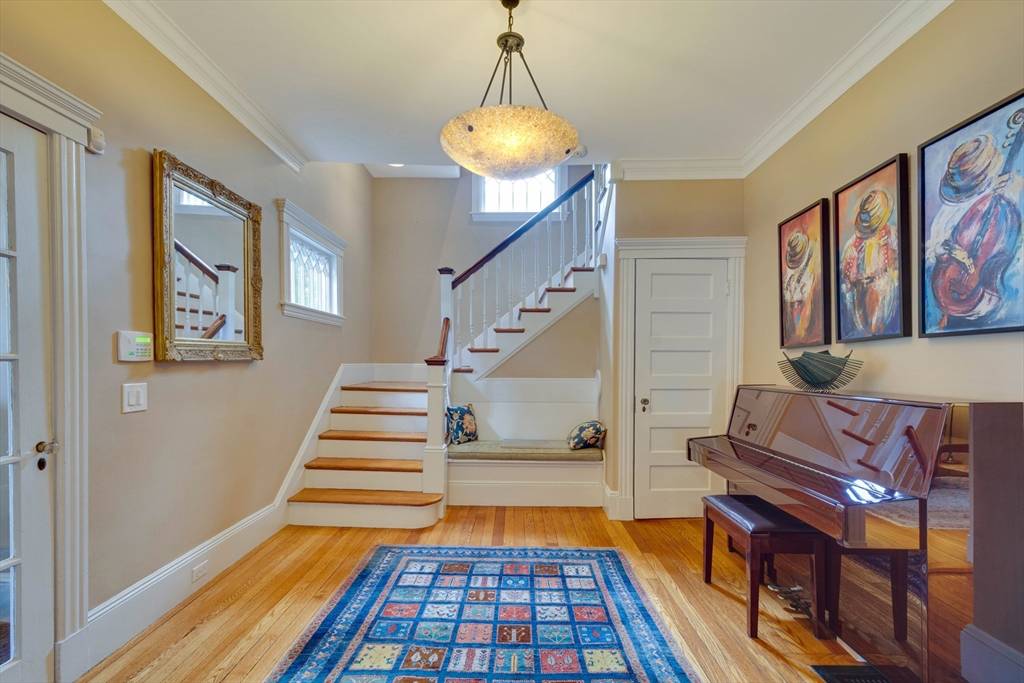Winchester, MA 01890,4 Winslow Rd