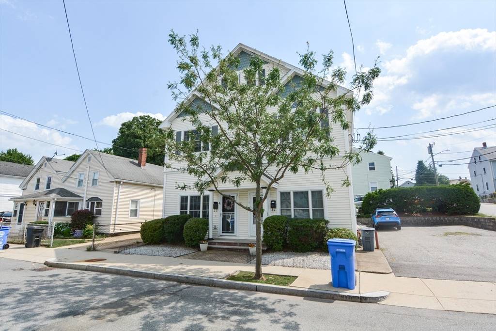 Waltham, MA 02453,41 Oak St #2